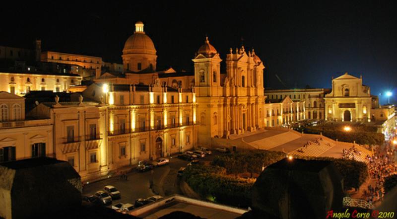 Casa Vacanze Il Quadrifoglio Noto Exterior foto